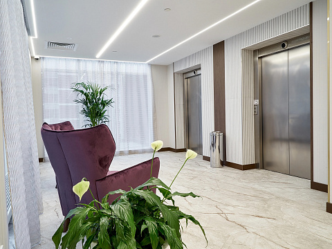 Санаторий «Плаза» г. Кисловодск. Холл, лифты